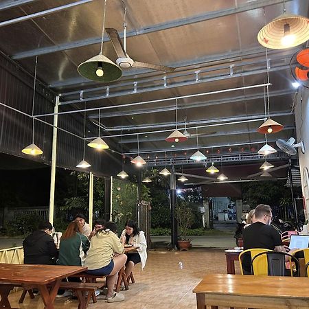 Cat Tien Backpackers Hostel المظهر الخارجي الصورة