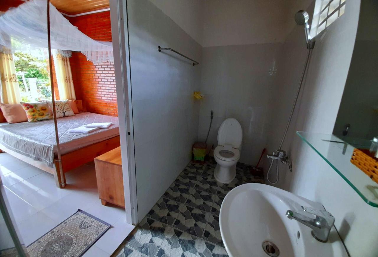 Cat Tien Backpackers Hostel المظهر الخارجي الصورة