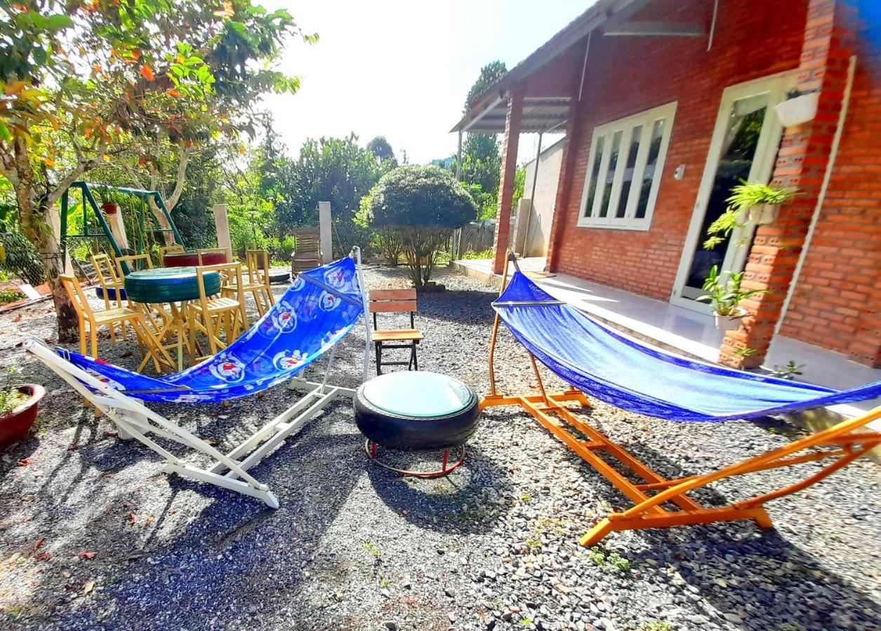 Cat Tien Backpackers Hostel المظهر الخارجي الصورة