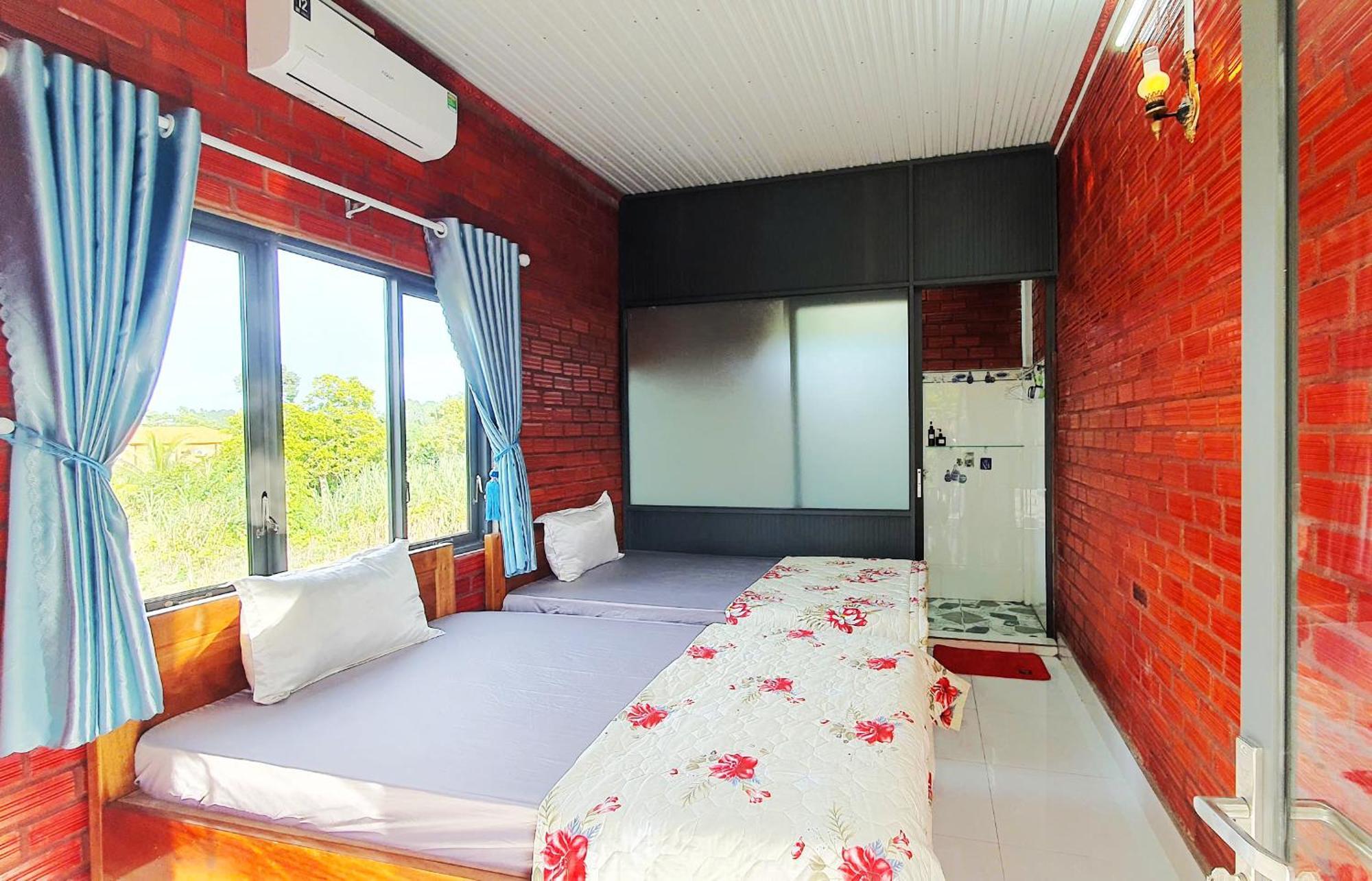Cat Tien Backpackers Hostel المظهر الخارجي الصورة